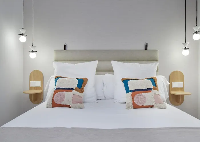 Daira Arena By Feelfree