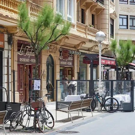 Daira Arena By Feelfree Сан-Себастьян